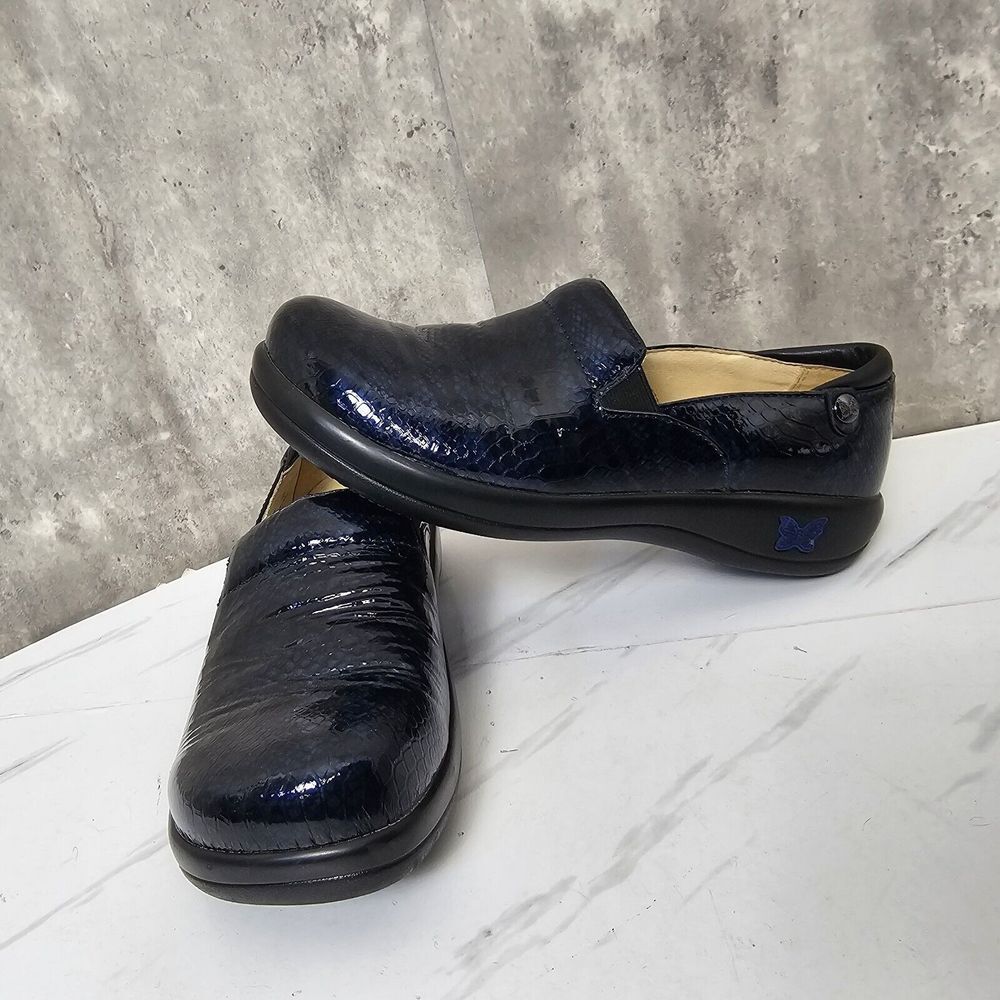 Alegria Size 40 Keli Blue Snakeskin Clogs Slip On Shoes KEL-165 Nurse Work Shoes